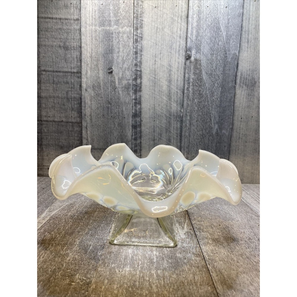 Antique Jefferson Glass Shell and Dots White Opalescent Ruffled Bowl Circa 1910
